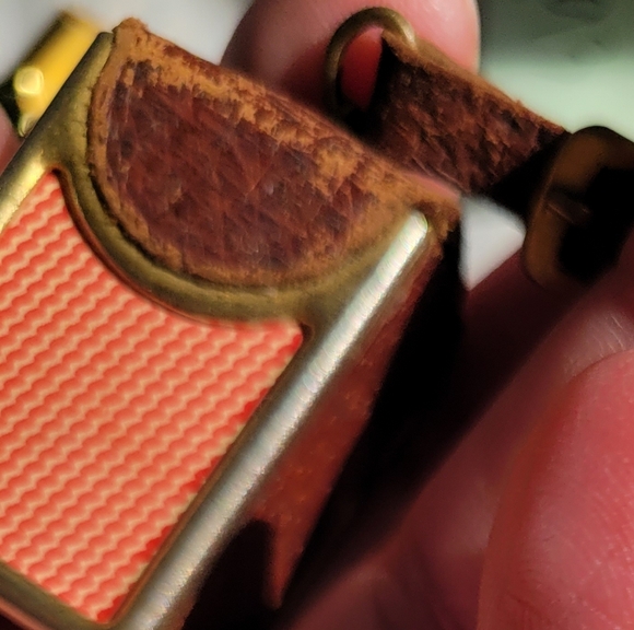 Vintage Miniature Deck Of Cards Leather Keychain Fob Brass Frame Italian Leather - Picture 3 of 8